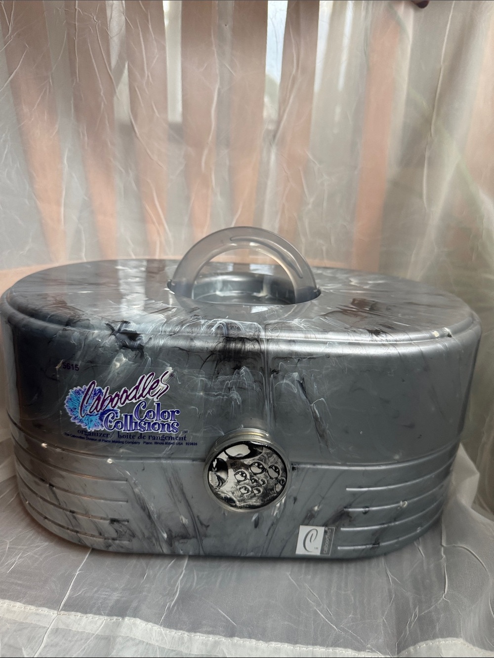 Y2K Caboodles Color Collisions Case - Silver Marble Finish